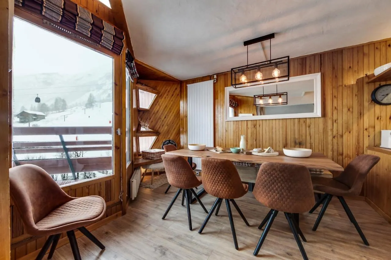 Appartement Le Santel 199 à Val-dʼIsère 0*,  France